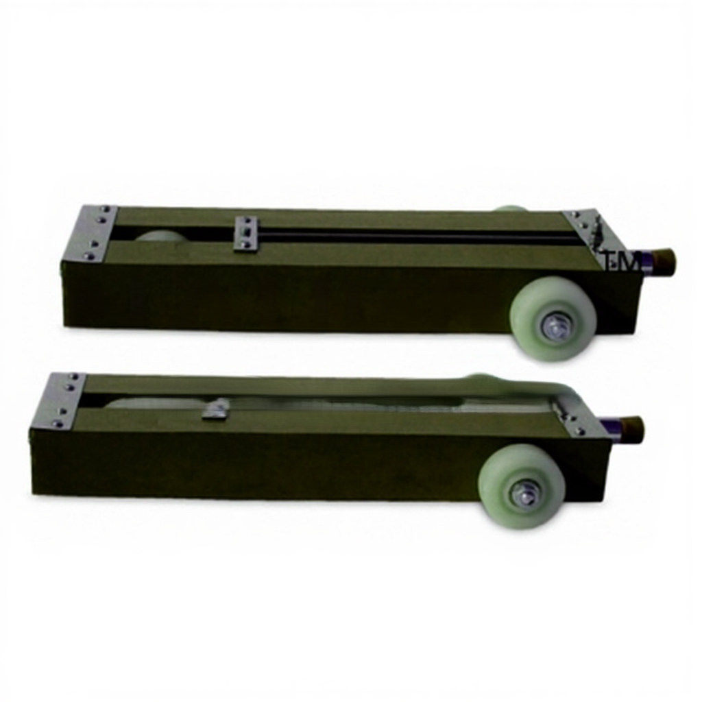 Trolleys Dynamics for Physics Lab