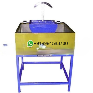 Metacentric apparatus for engineering schools