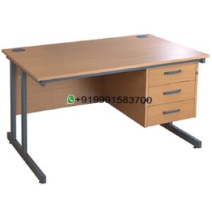 Teachers Desk 2